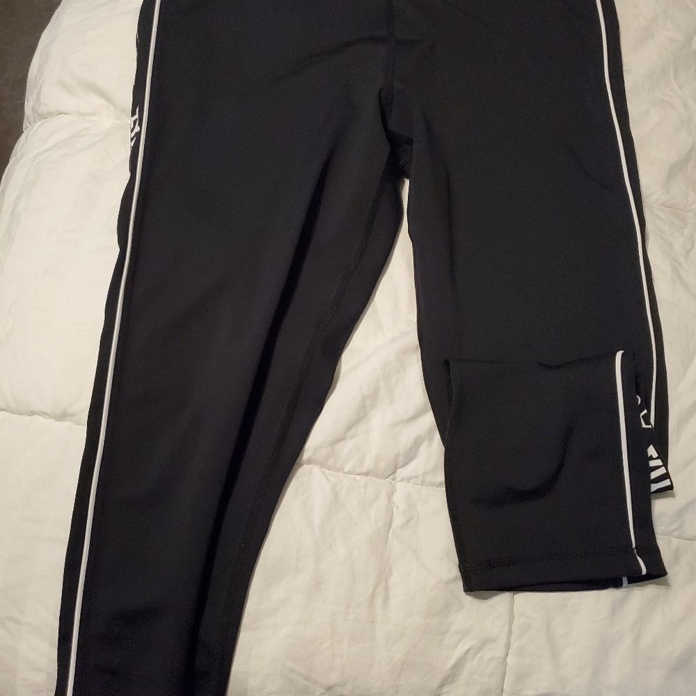 Zyia Leggings
